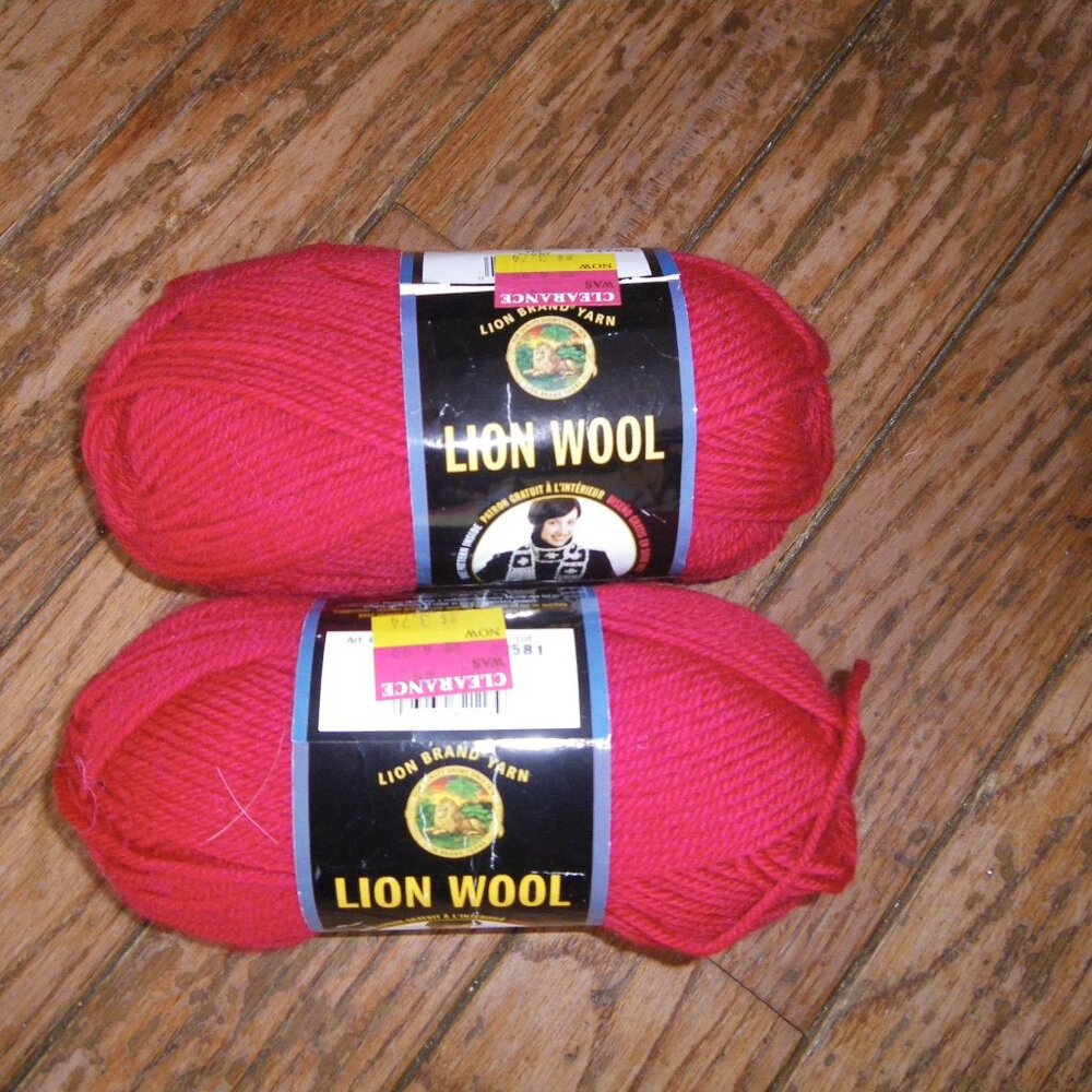 2 Skeins Lion Brand Lion Wool Yarn - Color Scarlet - 158 yds - Picture 1 of 1
